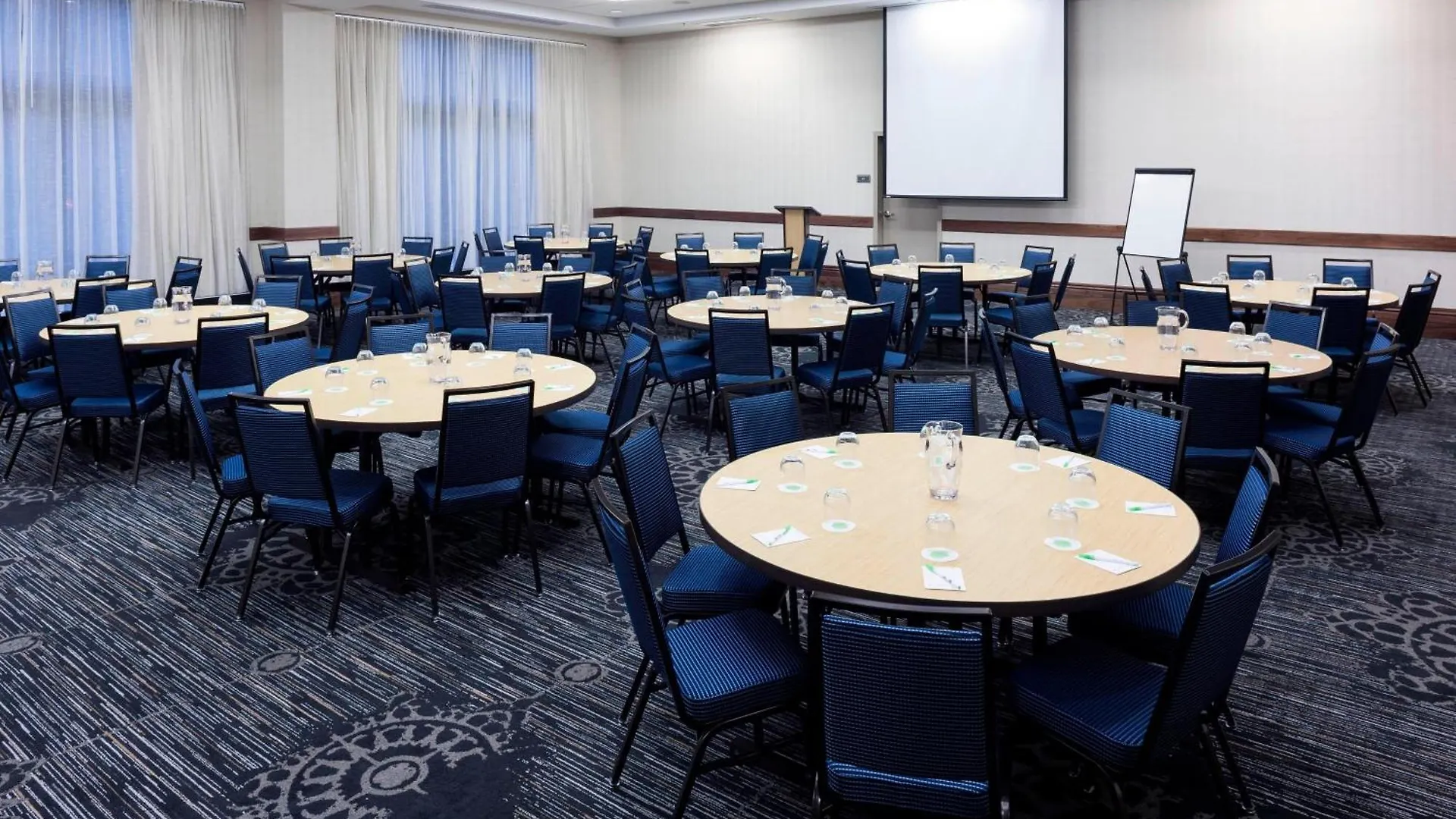 Residence Inn By Marriott Richmond Downtown Hotell