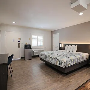 6, Tustin, Orange County-ca Tustin
